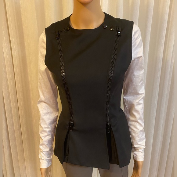 Veronica Beard Black Vest Front Zipper Closure Collarless Snaps Fitted Pleated 2 - Picture 3 of 16